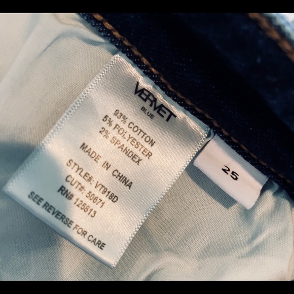 Jeans - Picture 2 of 3